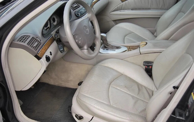 Mercedes-Benz Klasa E cena 7900 przebieg: 320986, rok produkcji 2004 z Zamość małe 29